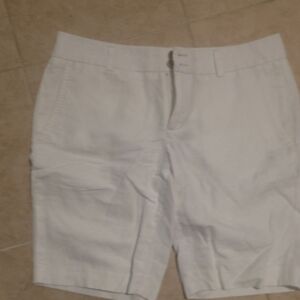 Banana Republic Women's Cream Shorts